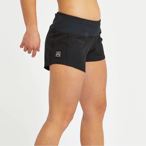 OISELLE ROGA SHORTS size Medium BLACK - Picture 2 of 7